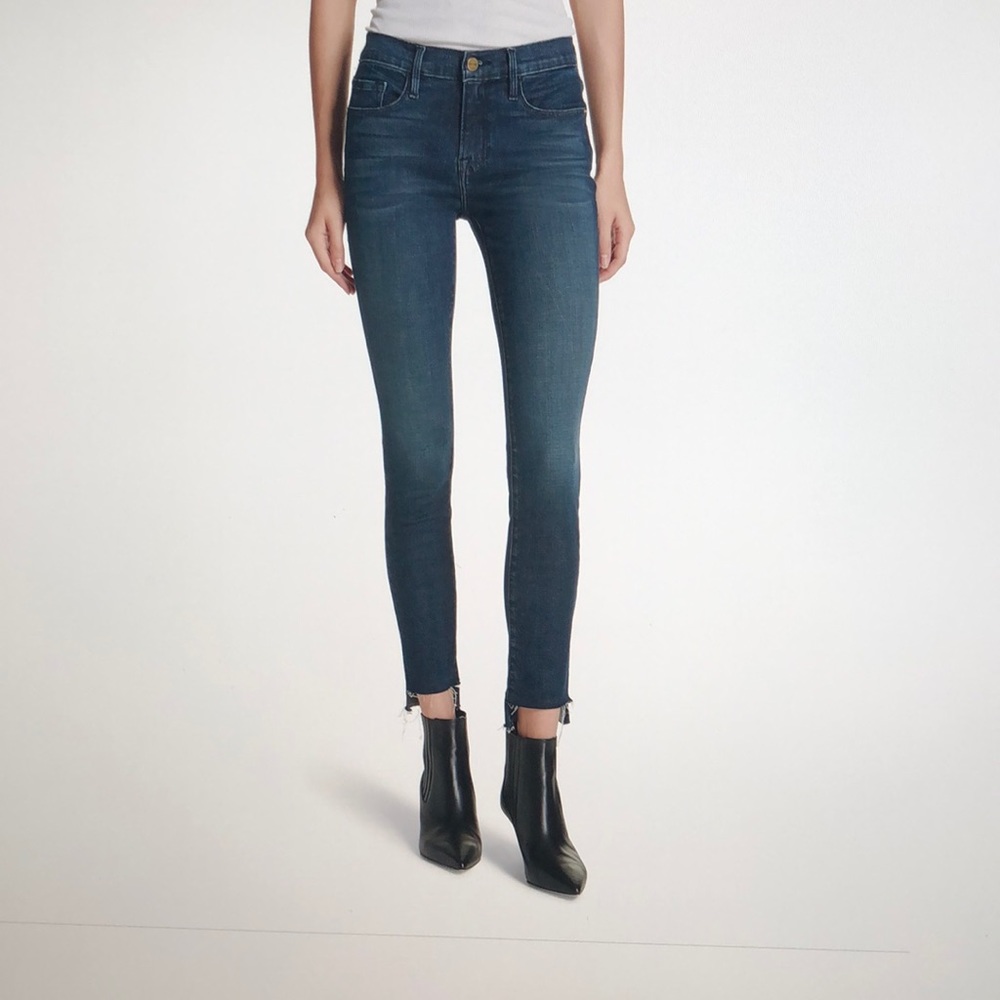 Frame le high skinny  raw step hem jeans 26